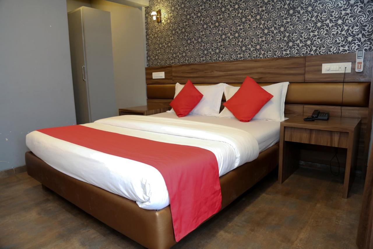 Hotel Sea Shore Navi Mumbai Exterior photo