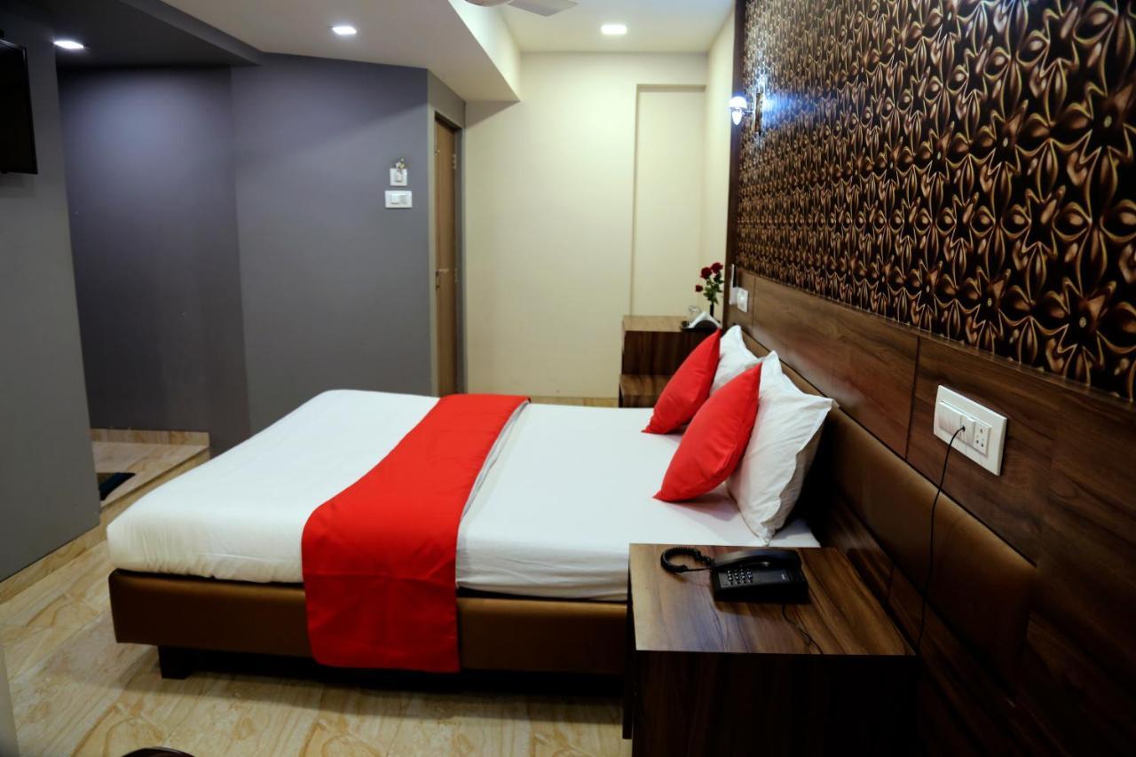 Hotel Sea Shore Navi Mumbai Exterior photo
