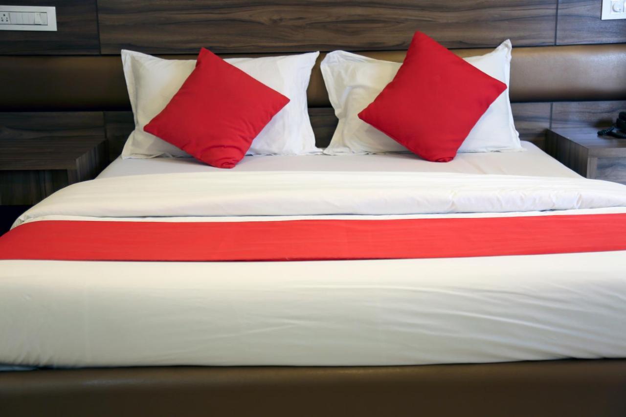 Hotel Sea Shore Navi Mumbai Exterior photo