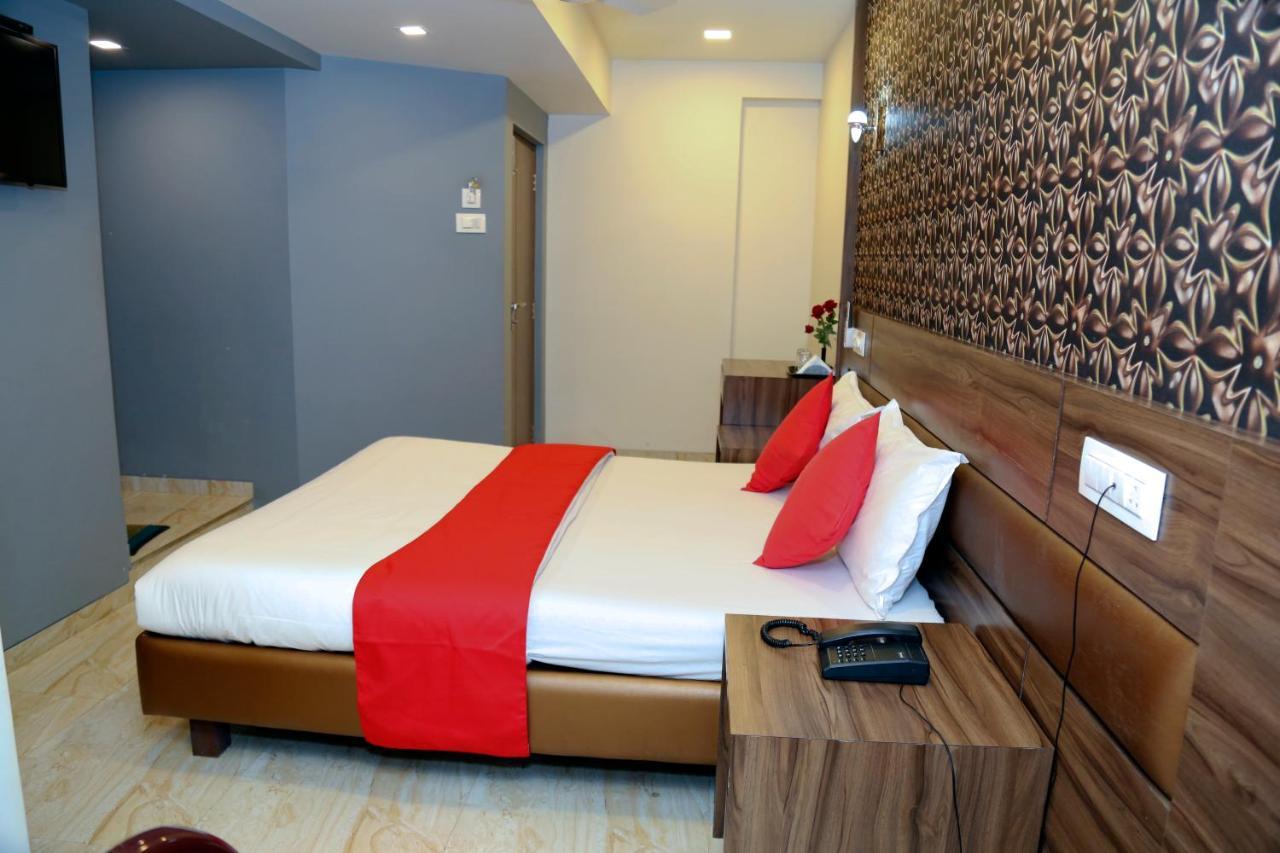 Hotel Sea Shore Navi Mumbai Exterior photo